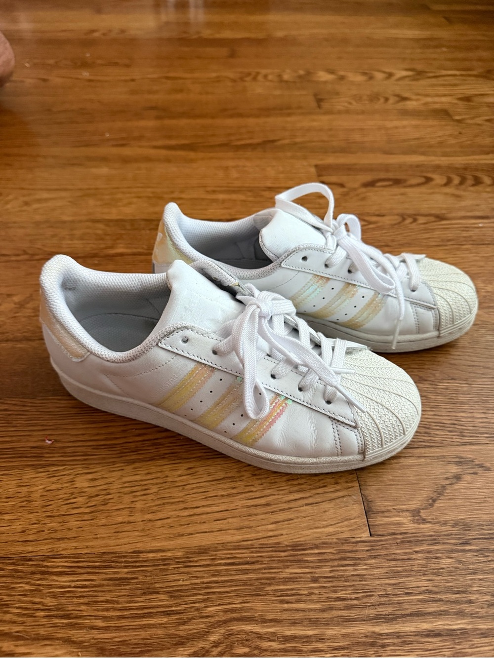 Adidas Superstar Kids White Sneakers with Iridescent Stripes. Size 6